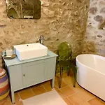 Maison Historique Rue Vermeille Sur
