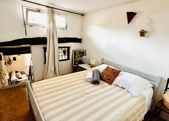 Maison Historique Rue Vermeille Sur